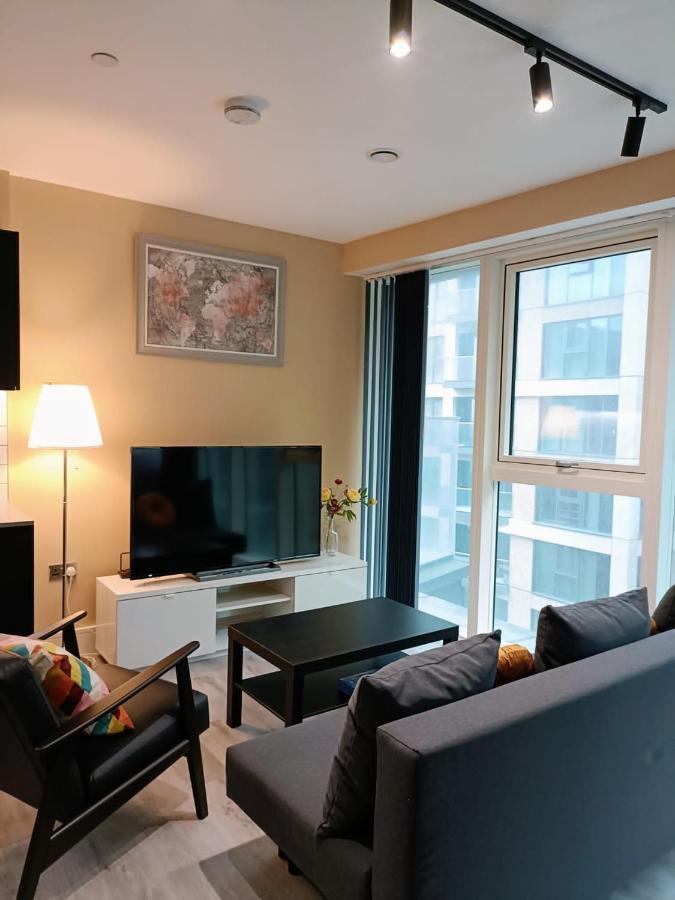 One West Point , Icon Tower Apartment London Luaran gambar