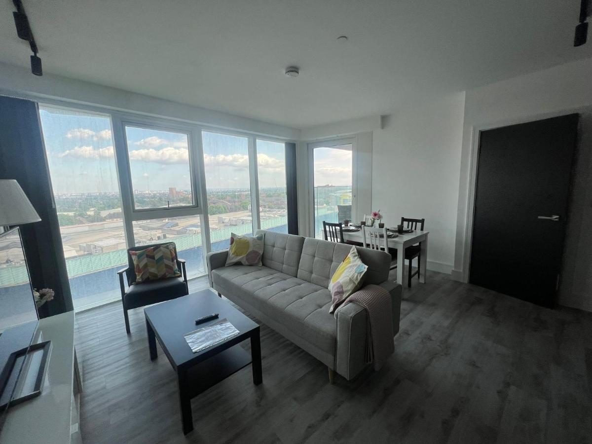 One West Point , Icon Tower Apartment London Luaran gambar